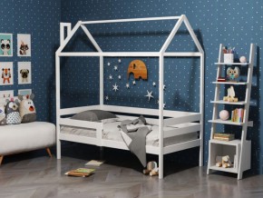 Детская кровать-домик из массива березы Соня-6 (800*1600) Белый/Лак в Невьянске - nevyansk.ok-mebel.com | фото