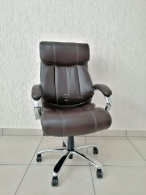 Кресло Barneo K-303 для руководителя (коричневая экокожа) в Невьянске - nevyansk.ok-mebel.com | фото