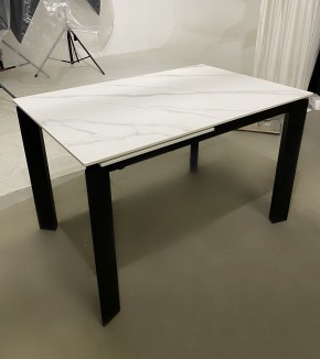 Стол CORNER 120 MATT WHITE MARBLE SOLID CERAMIC / BLACK, ®DISAUR в Невьянске - nevyansk.ok-mebel.com | фото 2