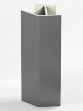 Угловое соединение для цоколя 135 гр. h100 мм (Алюминий, Белый, Черный, Сонома) в Невьянске - nevyansk.ok-mebel.com | фото 1